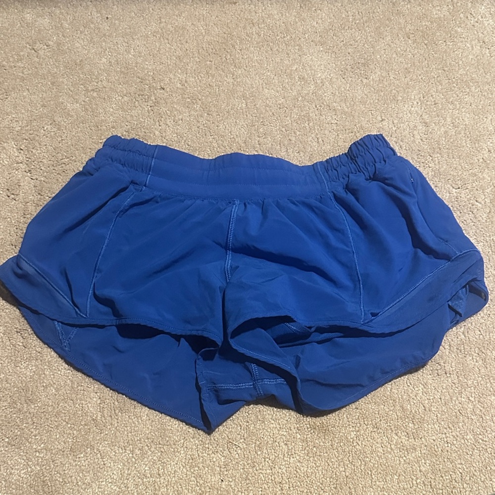 Lululemon Hottie Hot Shorts 2.5 Low Rise